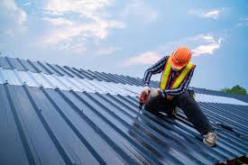 Best Roof Installation  in Lake Delton, WI